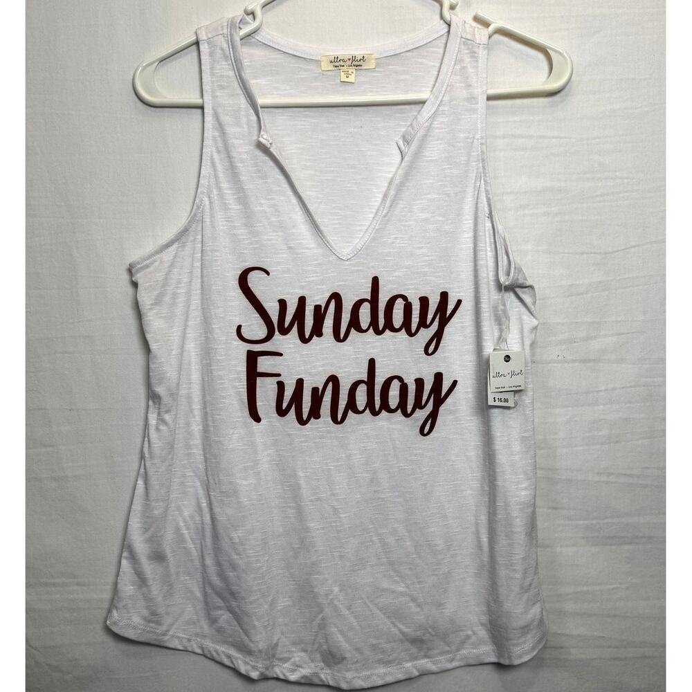 Ultra Flirt Sunday Funday V Neck Tank Top Medium NWT